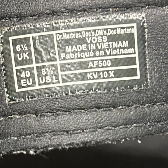 Dr. Martens Voss Platform Sandal Women's
Black 81/2 chunky - Picture 7 of 7